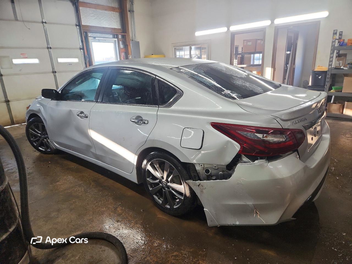 Nissan Altima 2017
