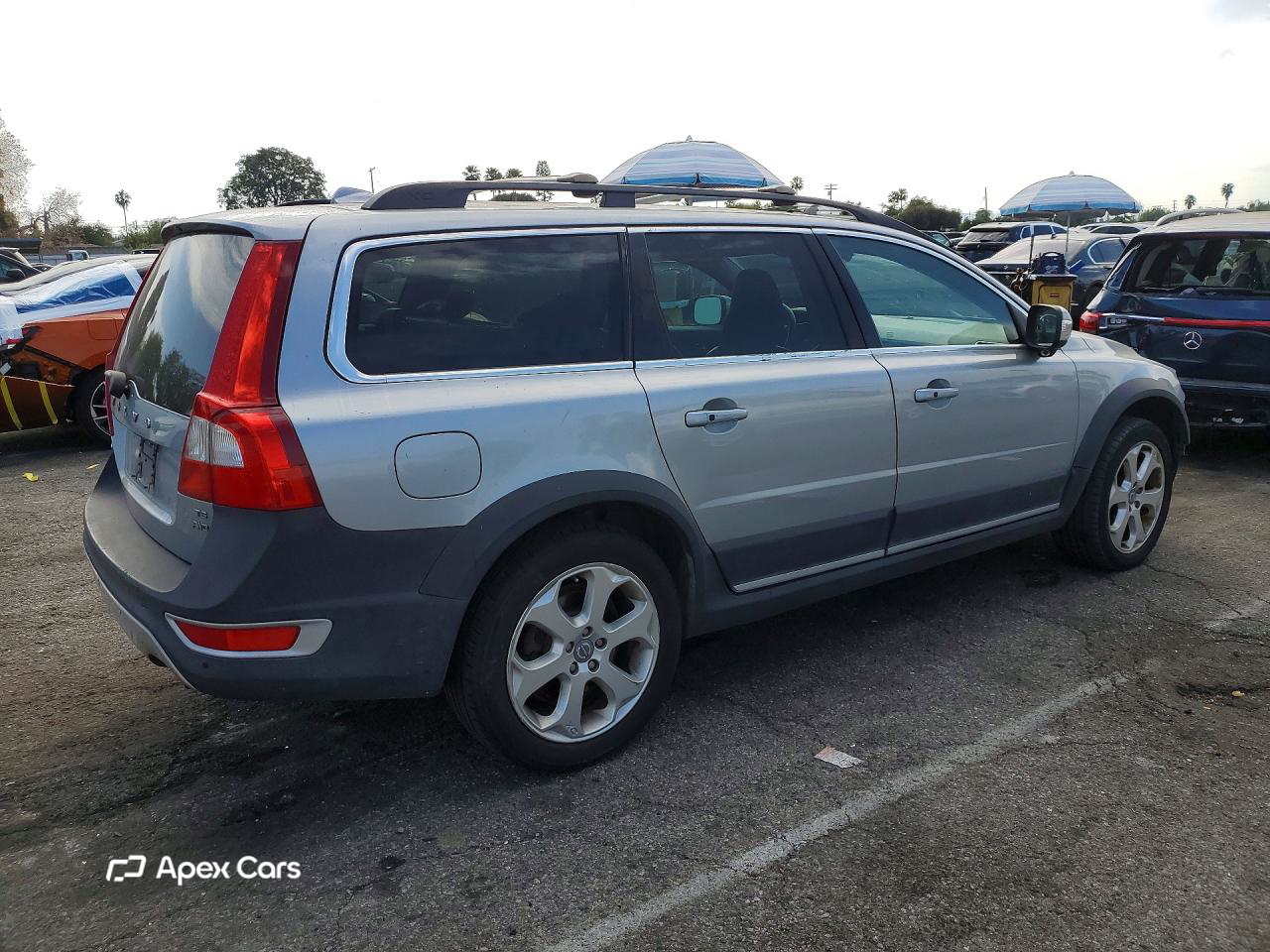 Volvo XC70 2010