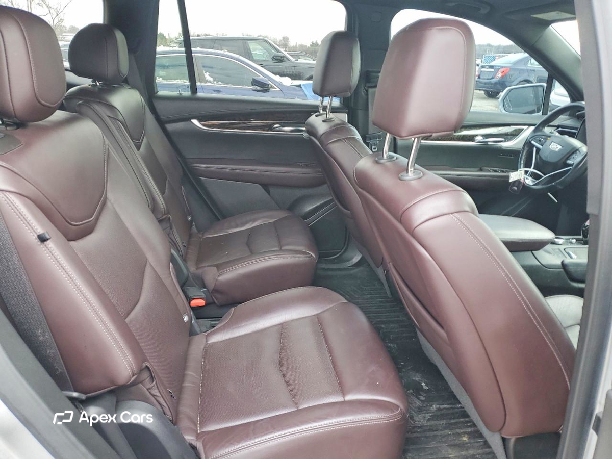 Cadillac XT6 2020