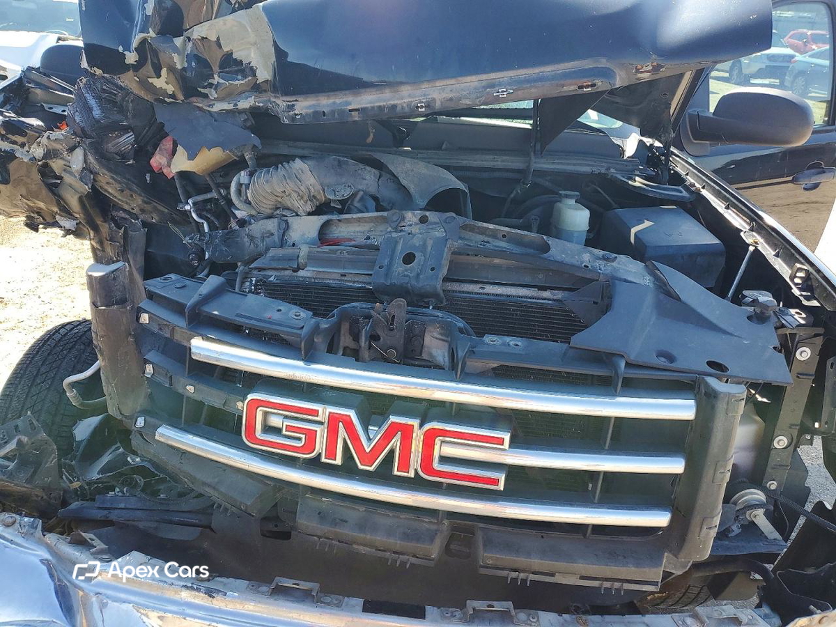 GMC Sierra 2013