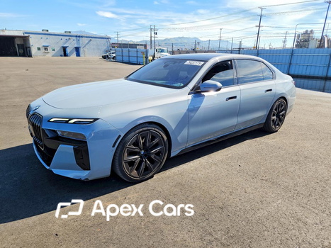 BMW Series 7 2024 - Image 1 of 13