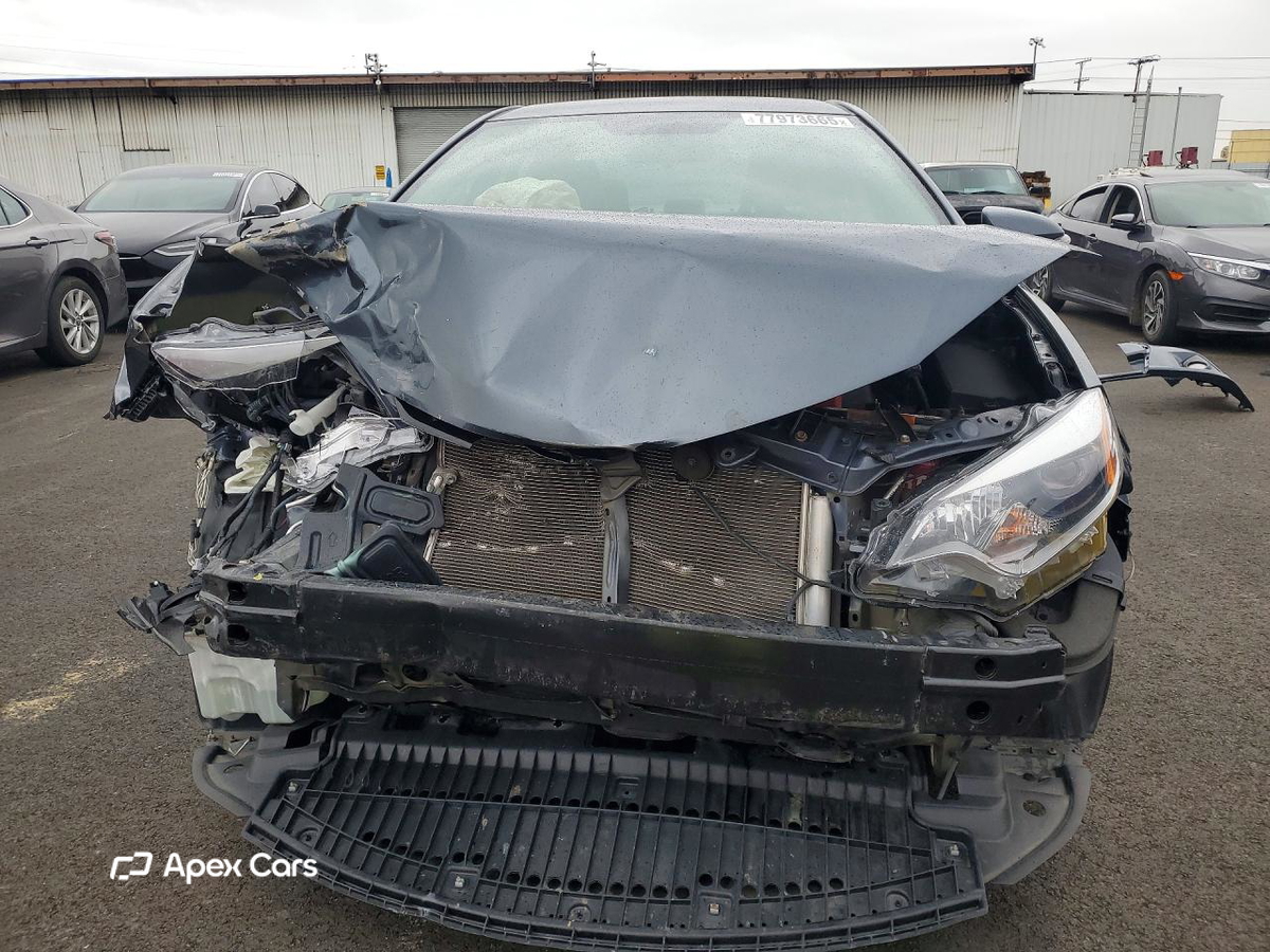 Toyota Corolla 2015
