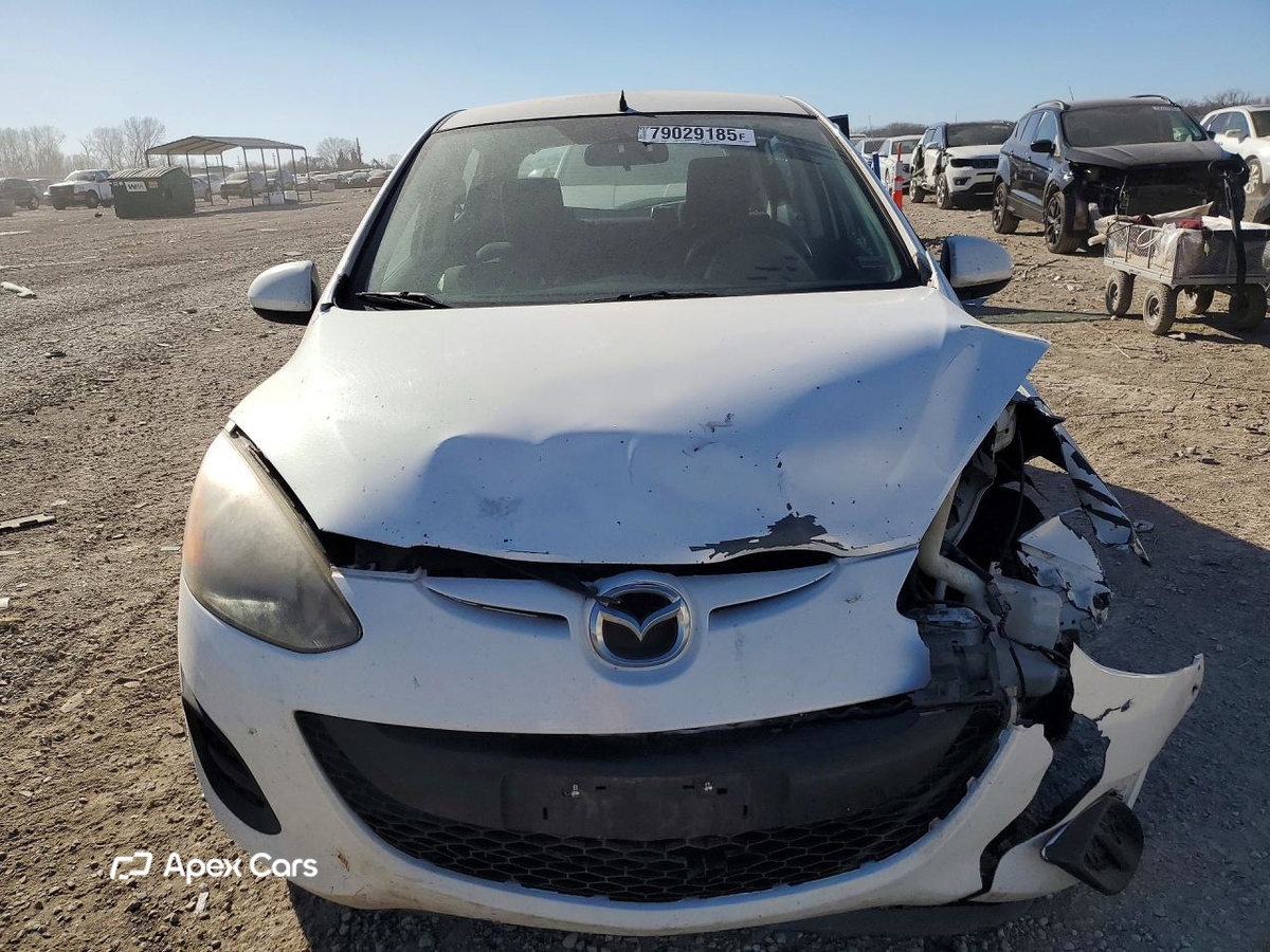Mazda 2 2014