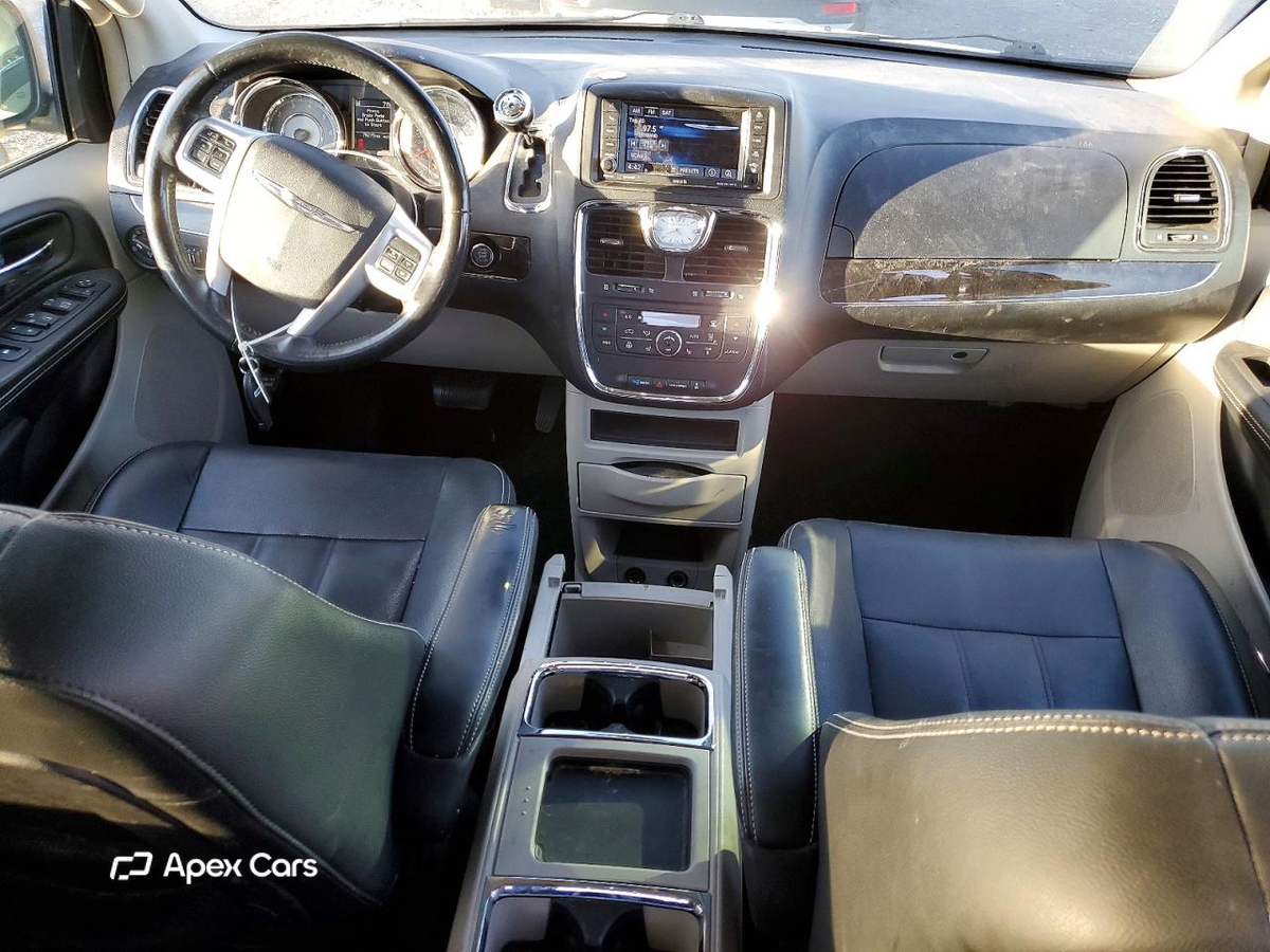 Chrysler Voyager 2016