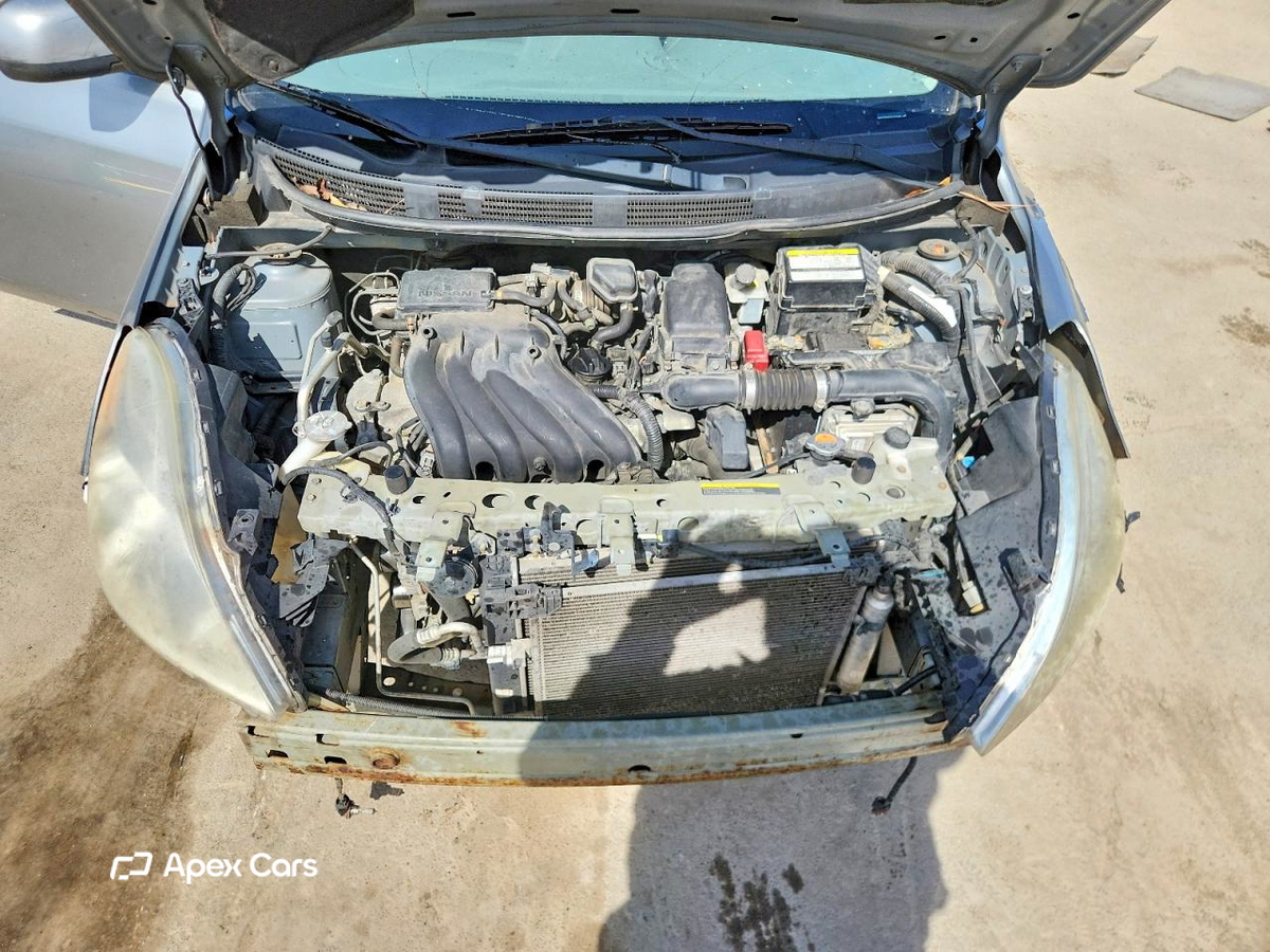 Nissan Versa 2013