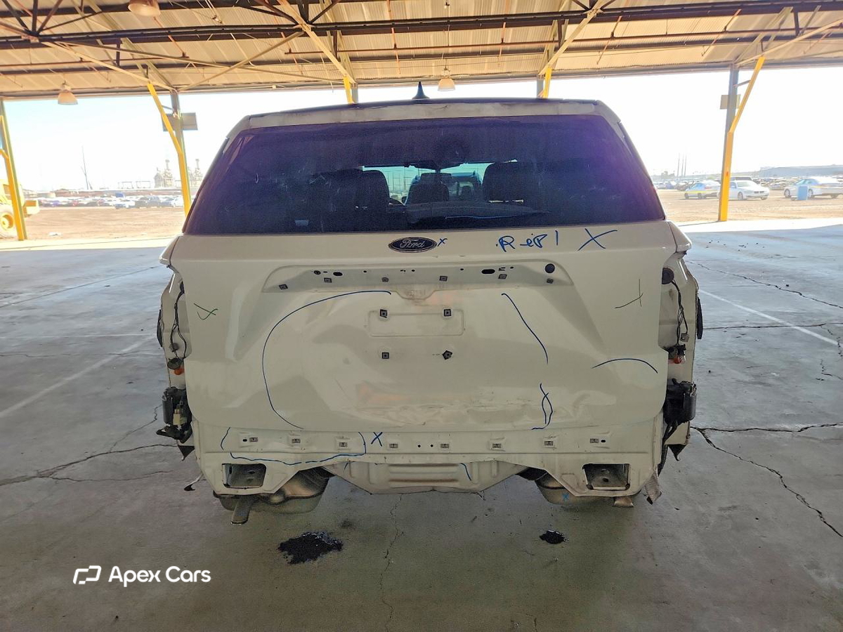 Ford Explorer 2021