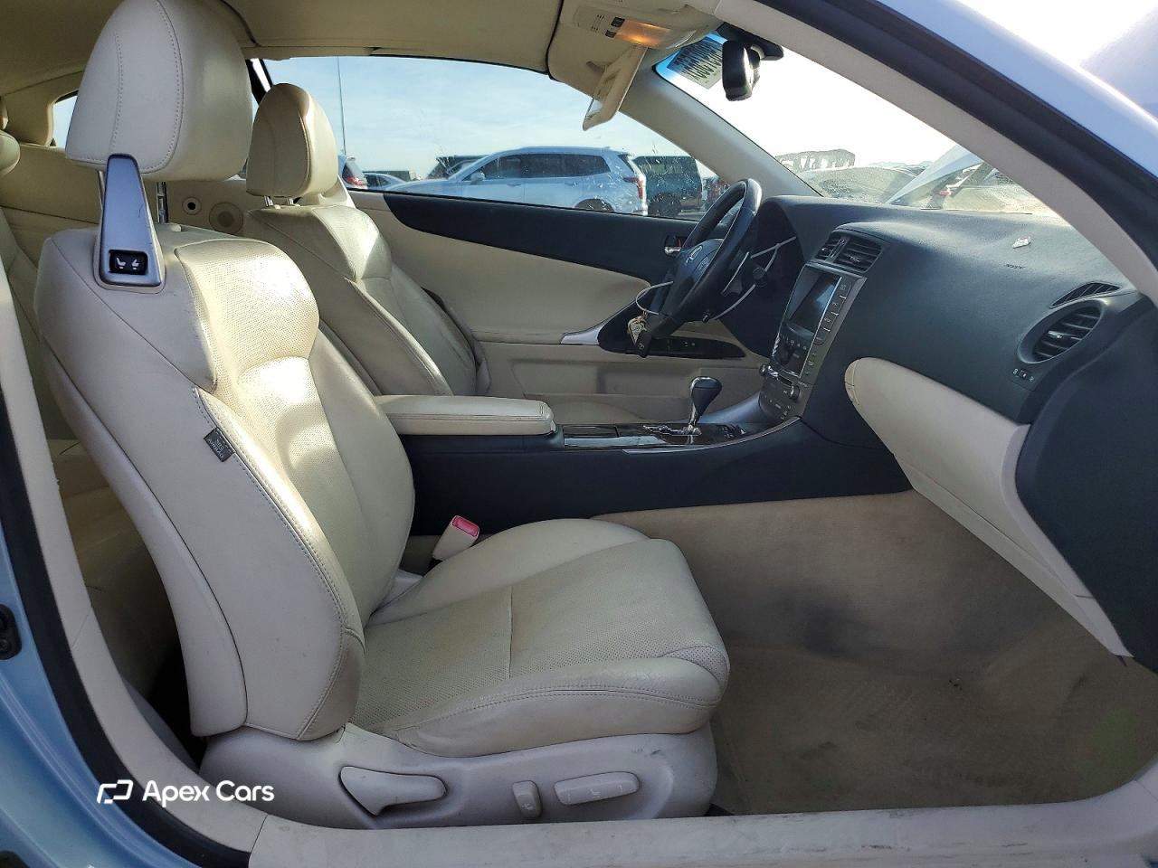 Lexus IS 2010