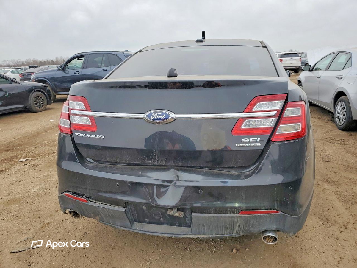 Ford Taurus 2014