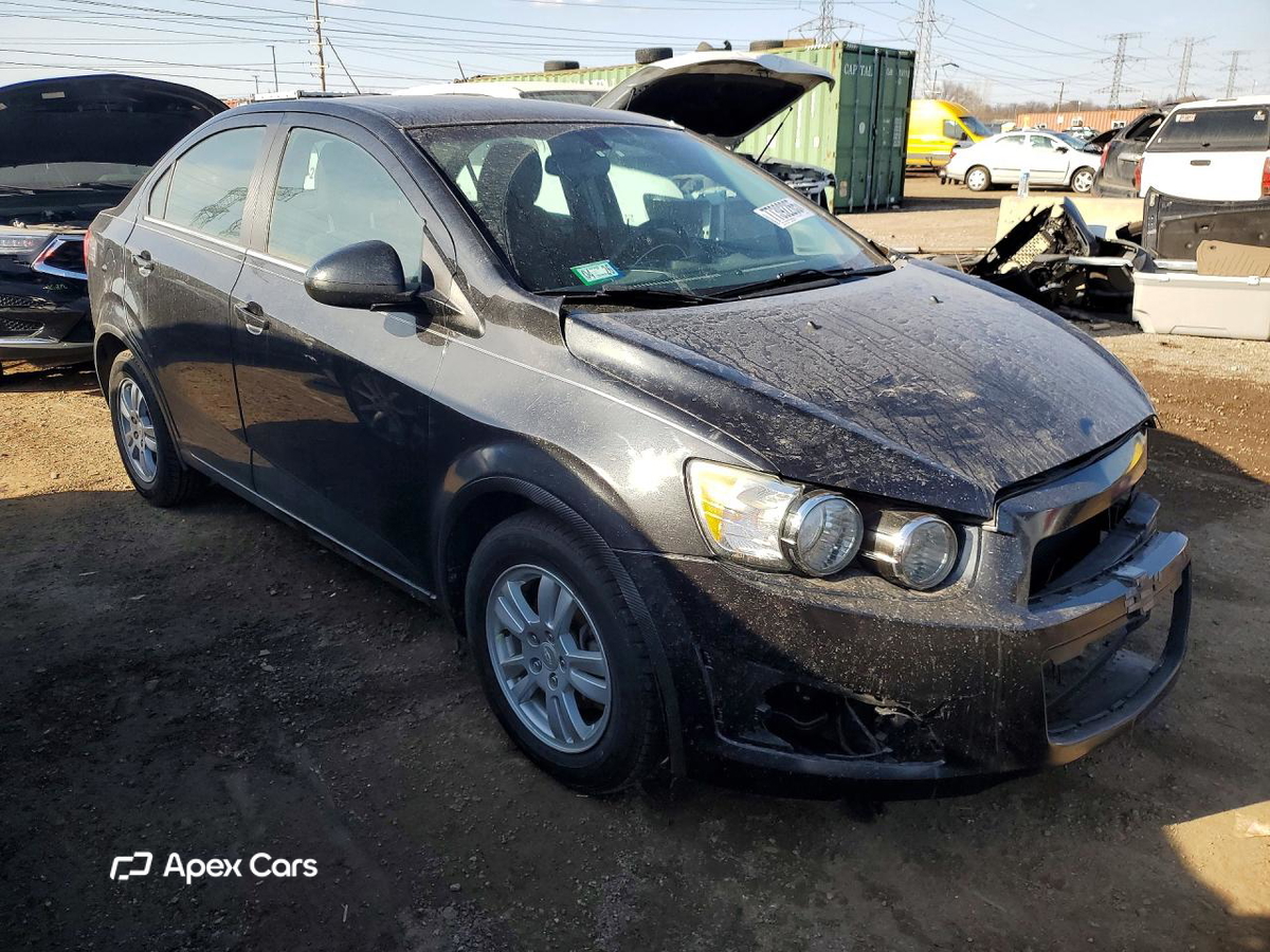 Chevrolet Sonic 2015