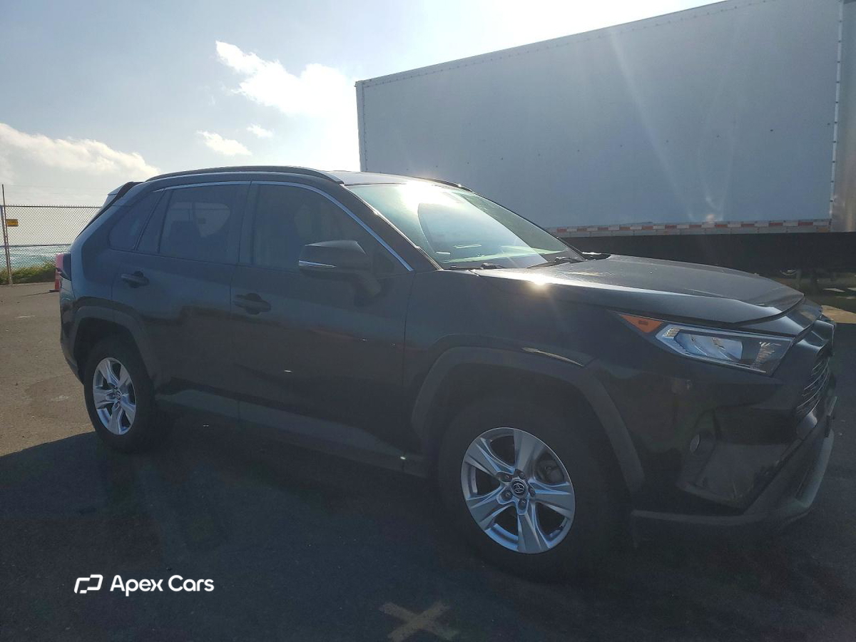 Toyota RAV 4 2021