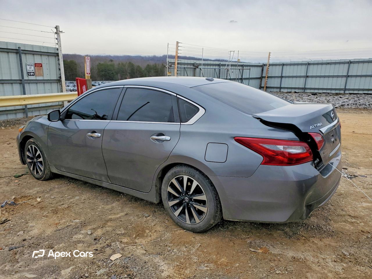 Nissan Altima 2018