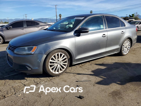 Volkswagen Jetta 2013 - Image 1 of 12