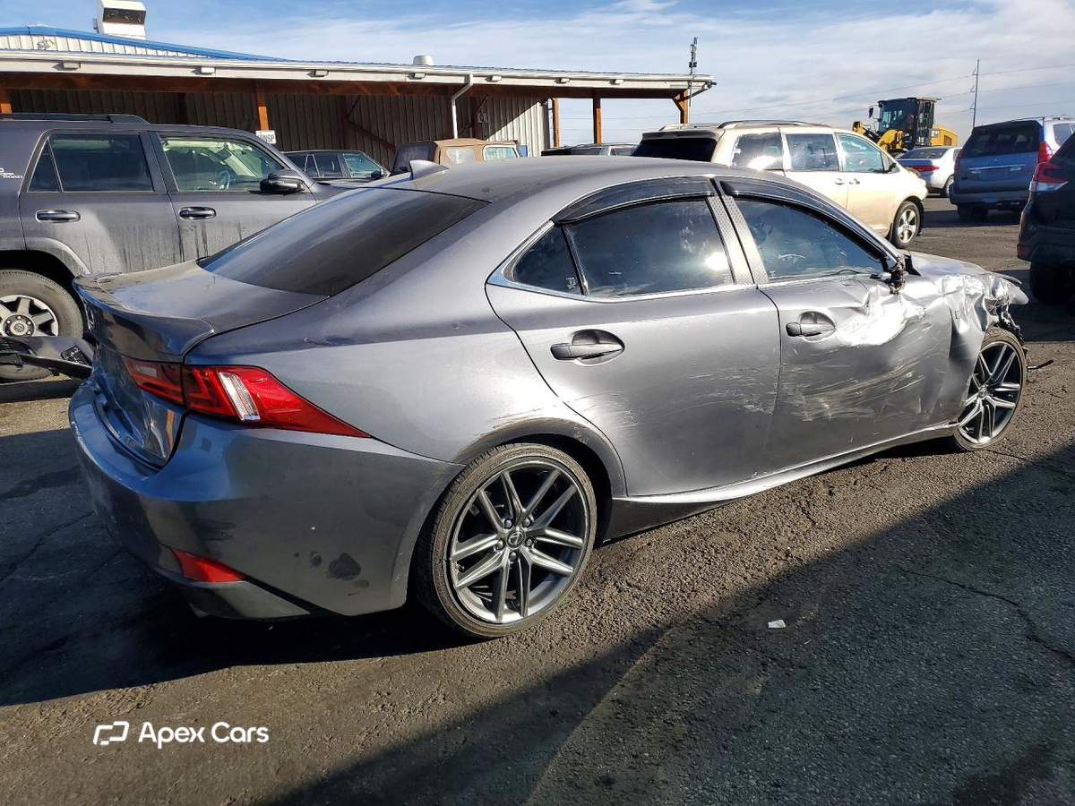 Lexus IS 2015