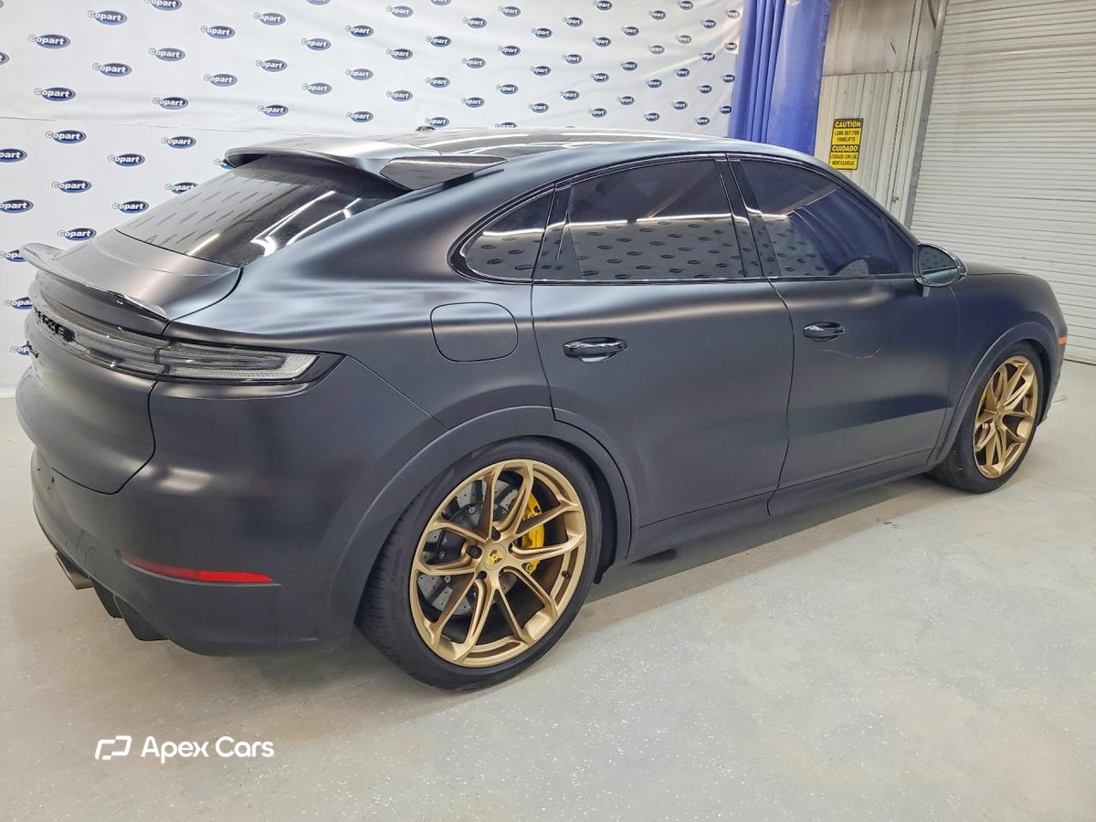 Porsche Cayenne 2024