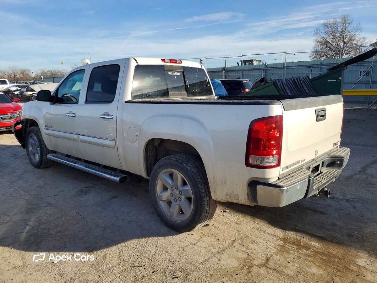 GMC Sierra 2013