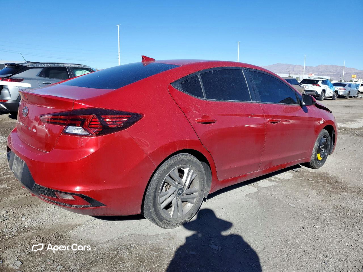 Hyundai Elantra 2020