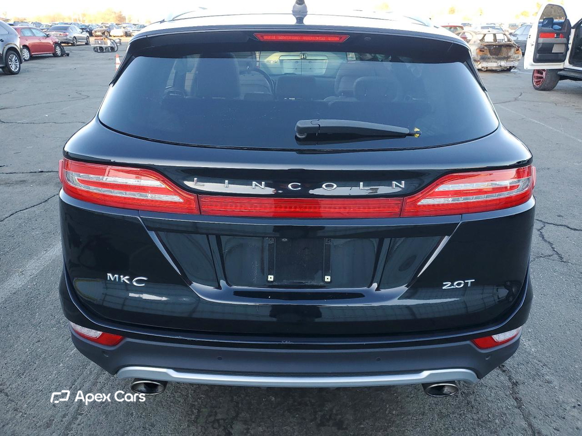 Lincoln MKC 2017
