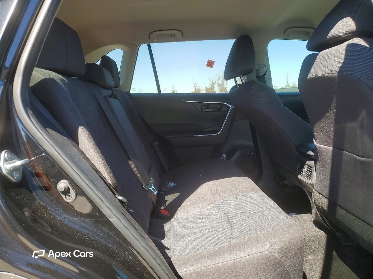 Toyota RAV 4 2025
