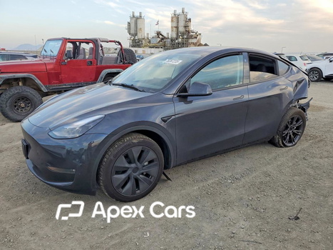 Tesla Model Y 2025 - Image 1 of 13