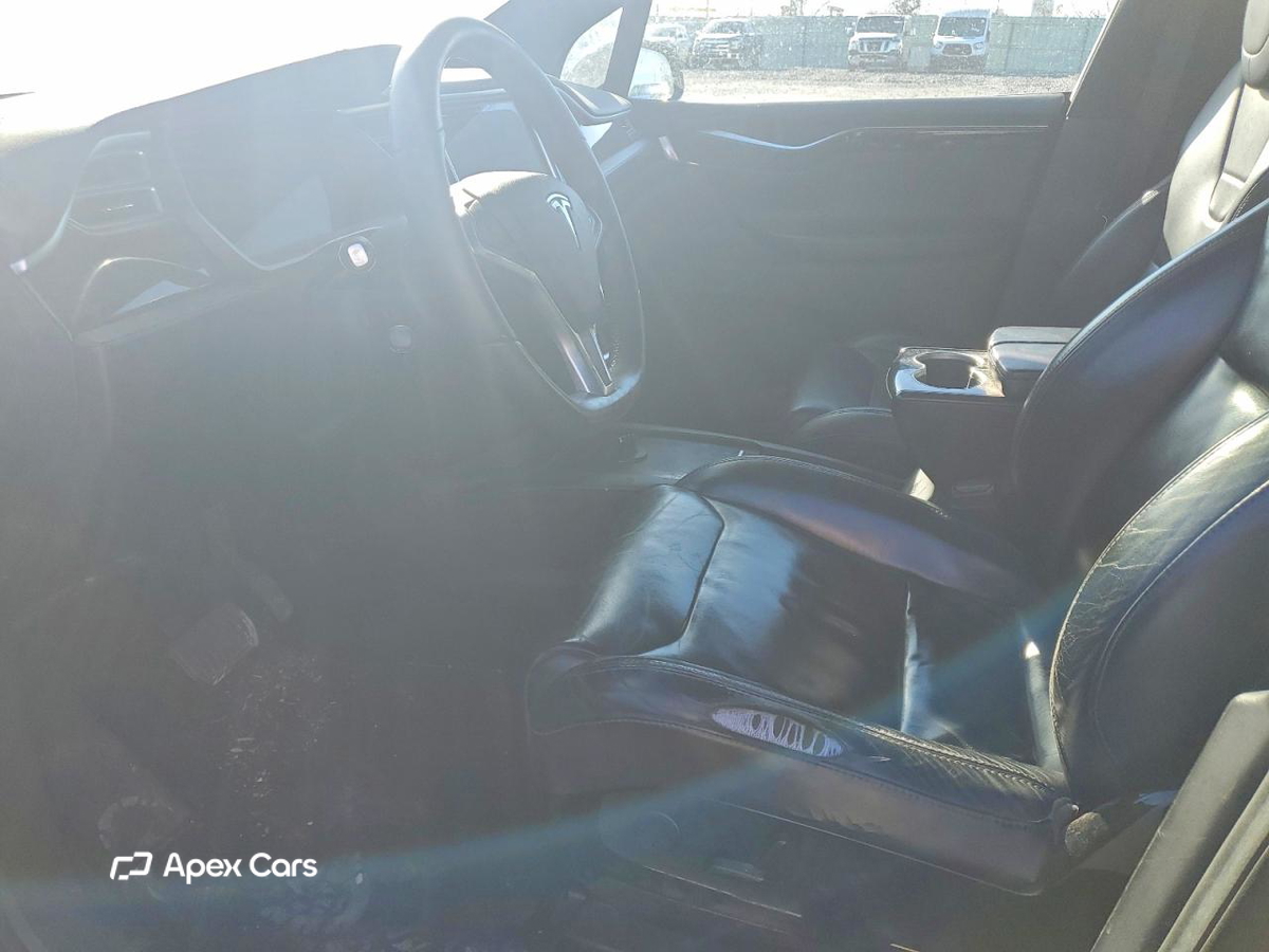 Tesla Model X 2016