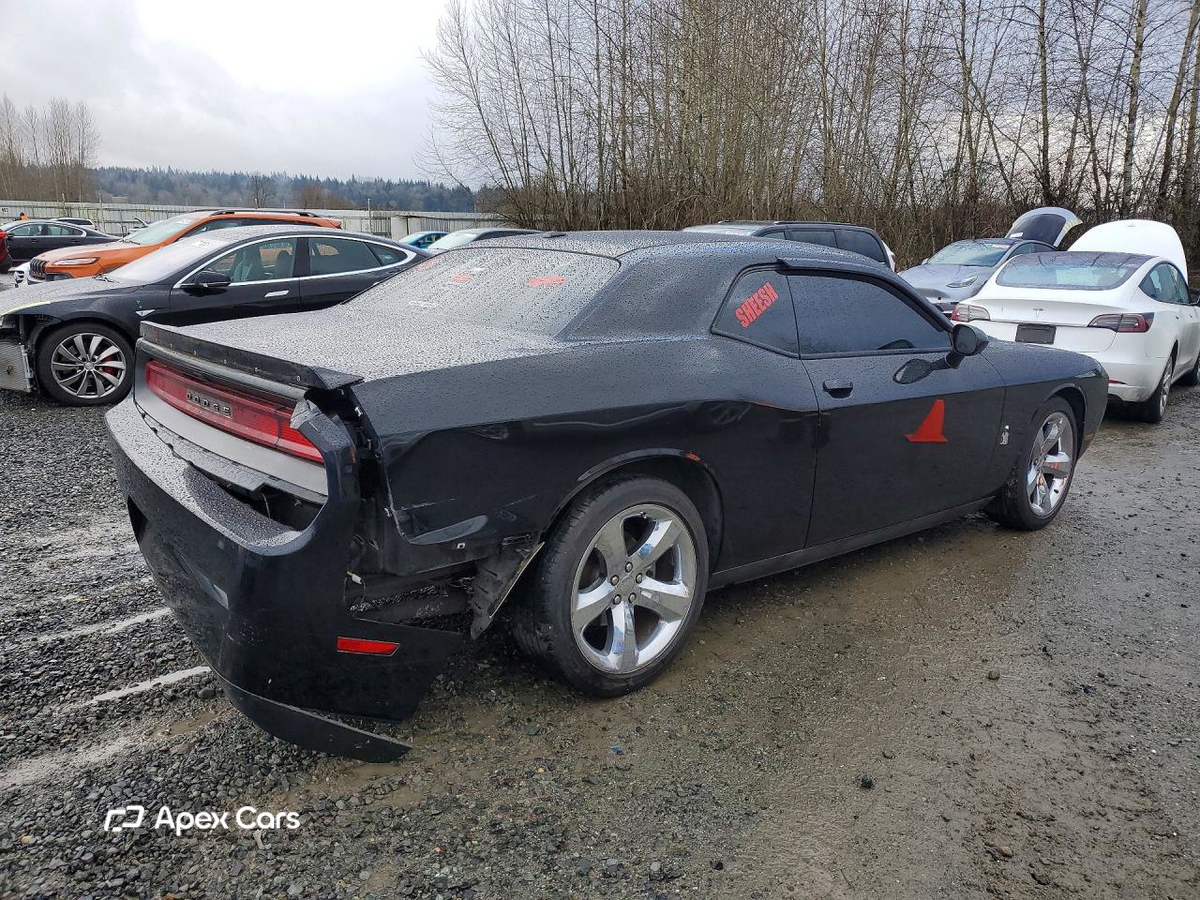 Dodge Challenger 2013