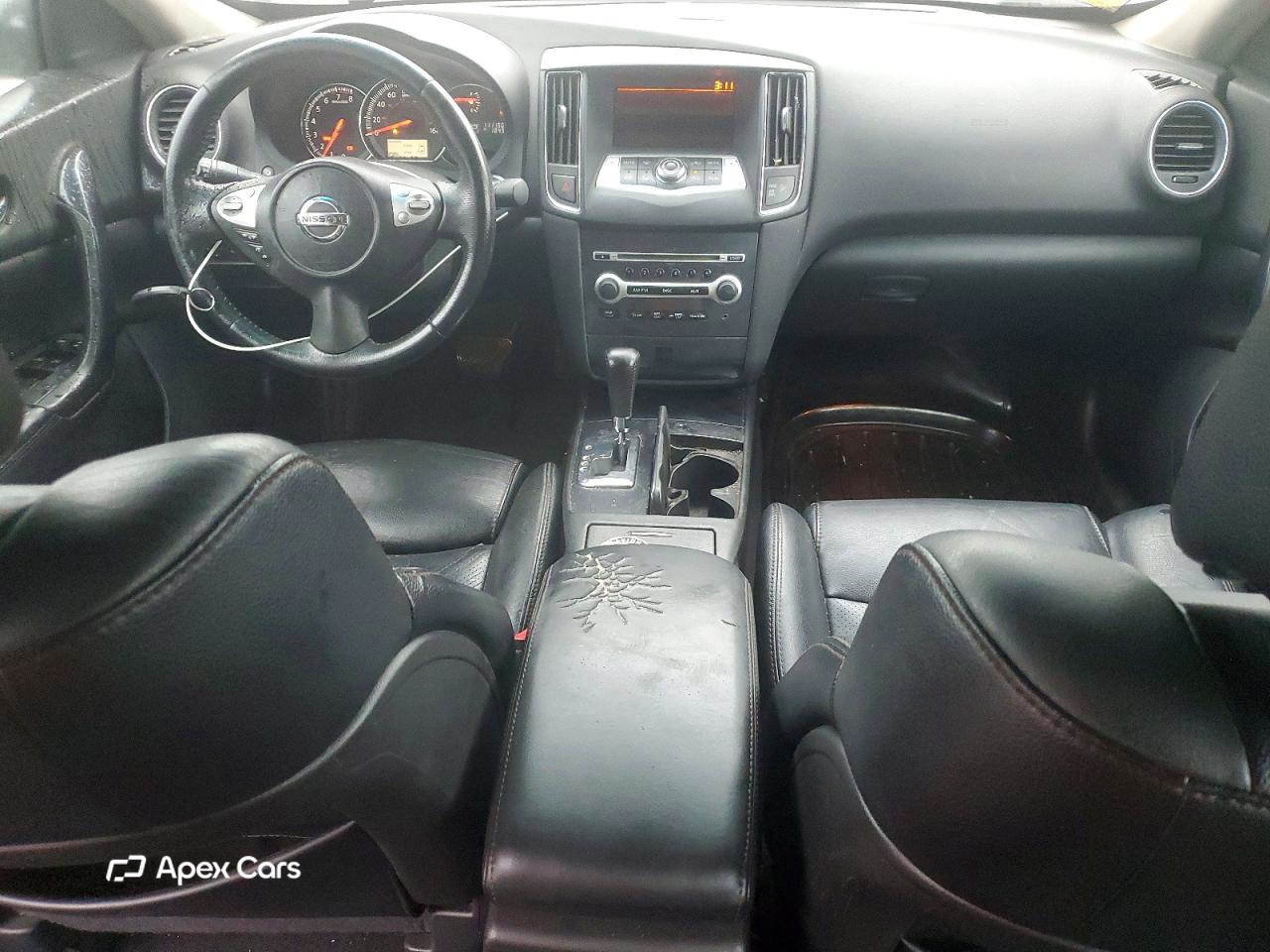Nissan Maxima 2012