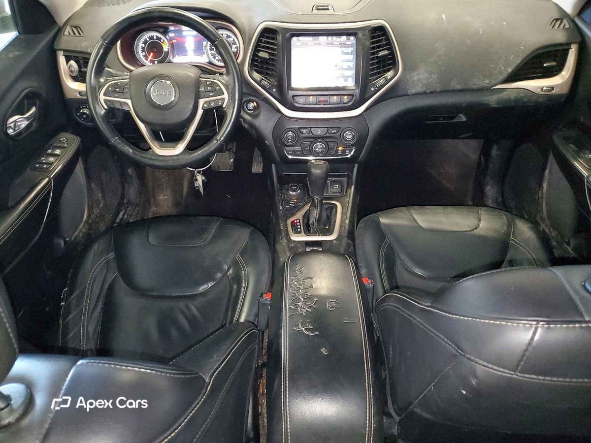 Jeep Grand Cherokee 2016