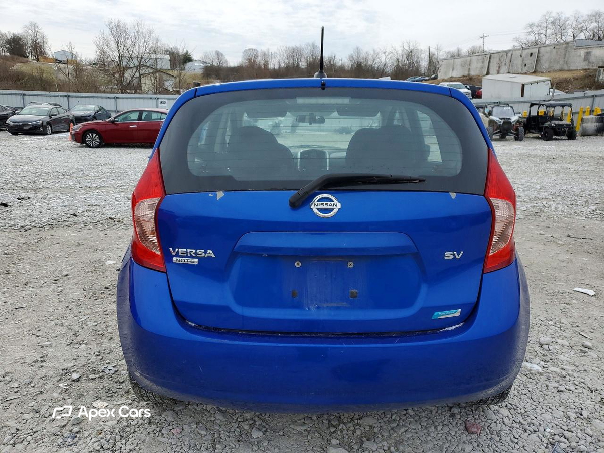 Nissan Versa 2016