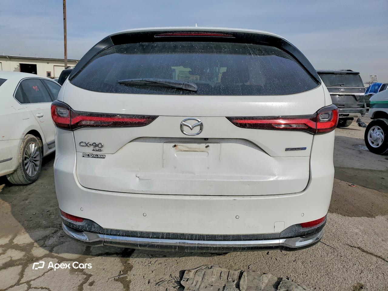 Mazda CX-90 2024