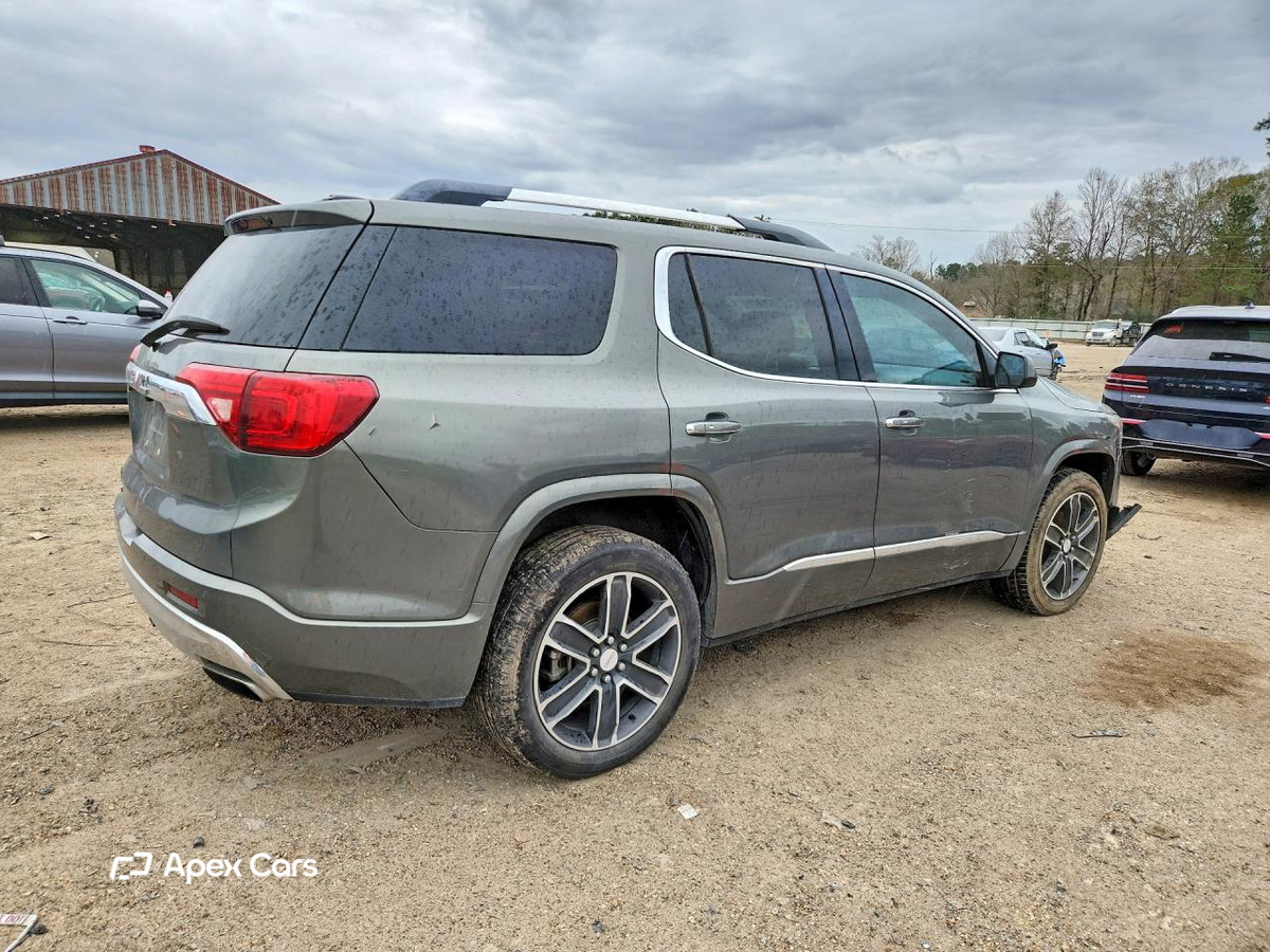 GMC Acadia 2018