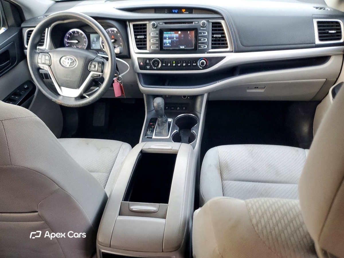 Toyota Highlander 2016
