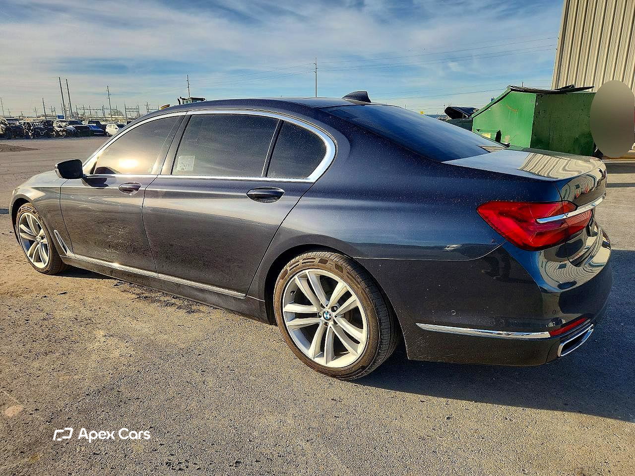BMW Series 7 2016