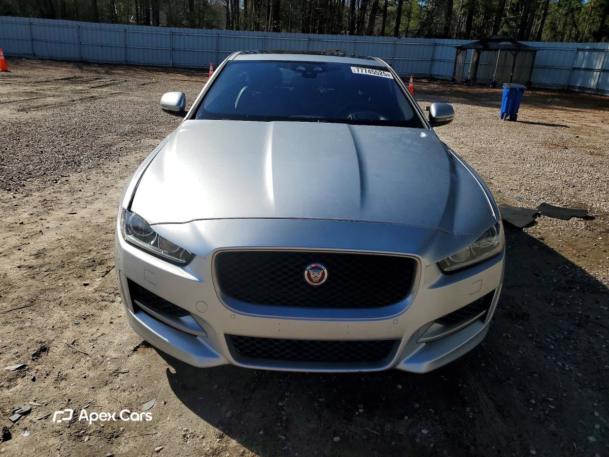 Jaguar XE 2017
