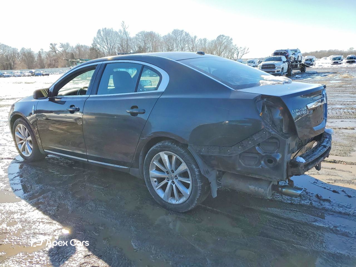 Lincoln MKS 2009