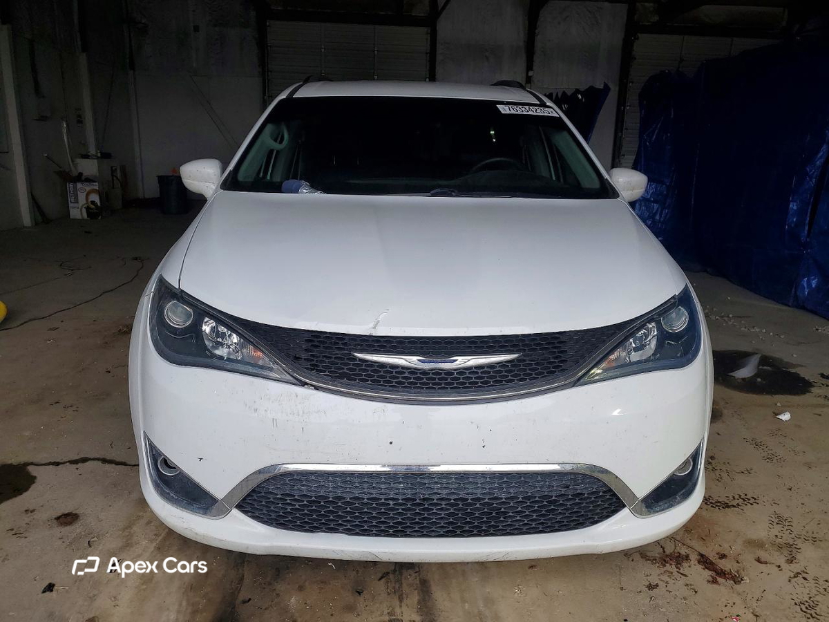 Chrysler Pacifica 2017