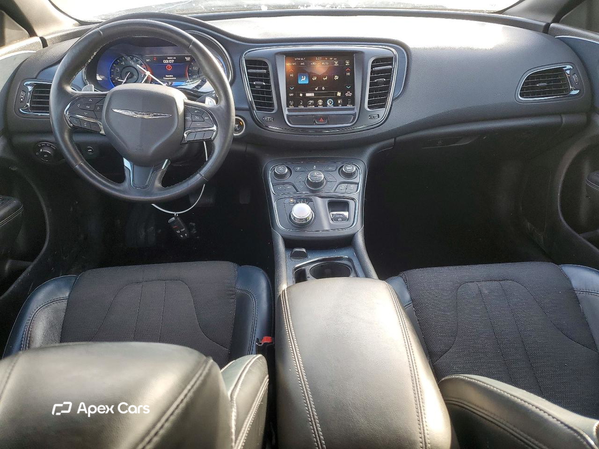 Chrysler 200 2015