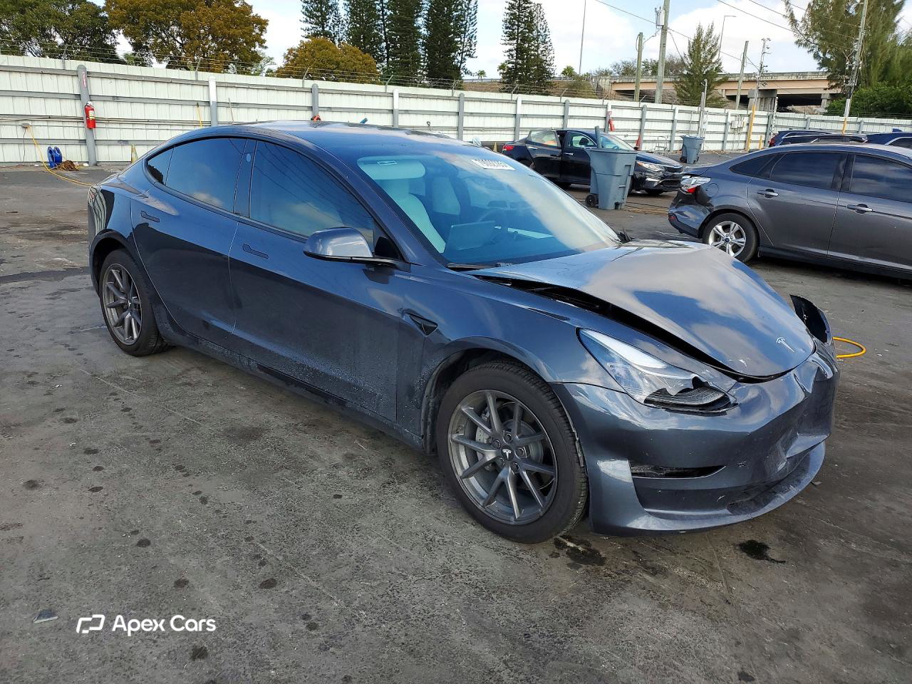 Tesla Model 3 2023