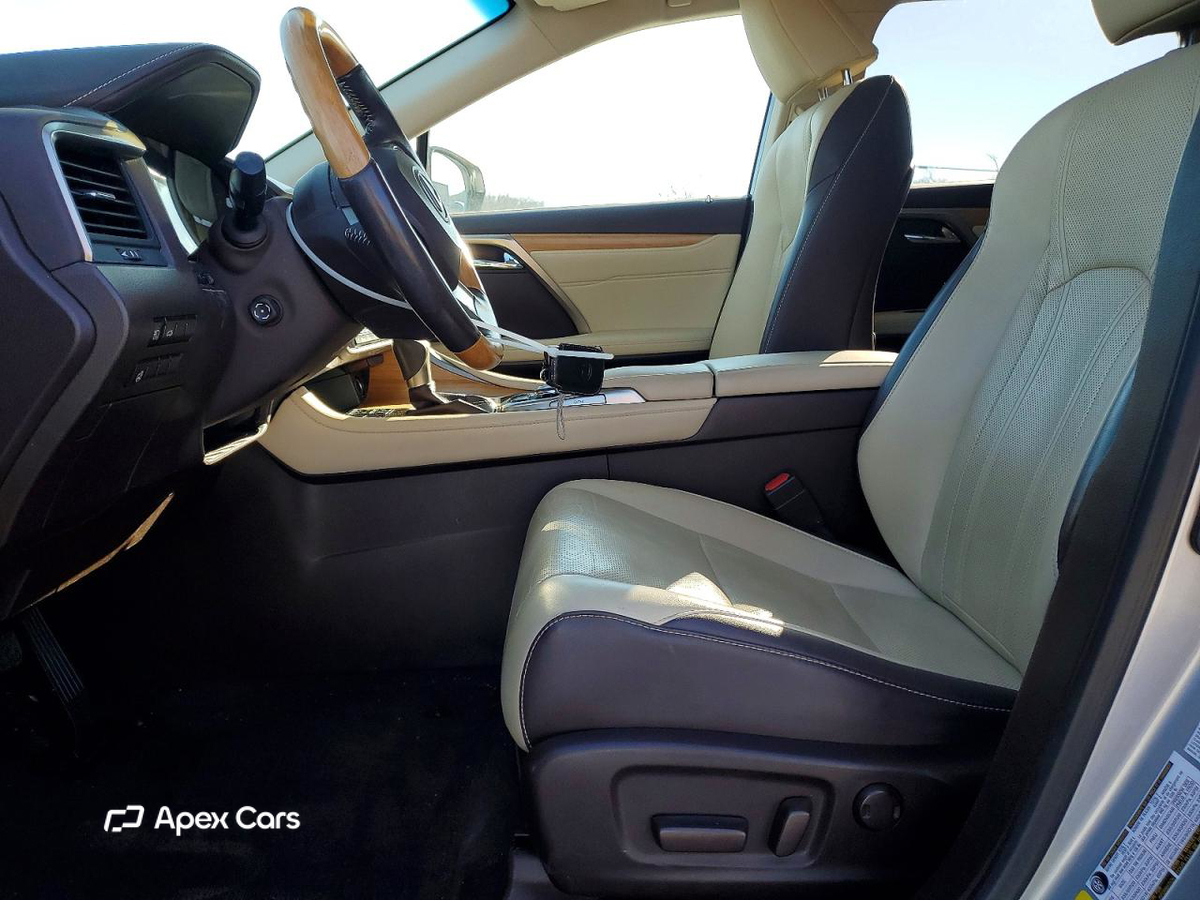 Lexus RX 2019