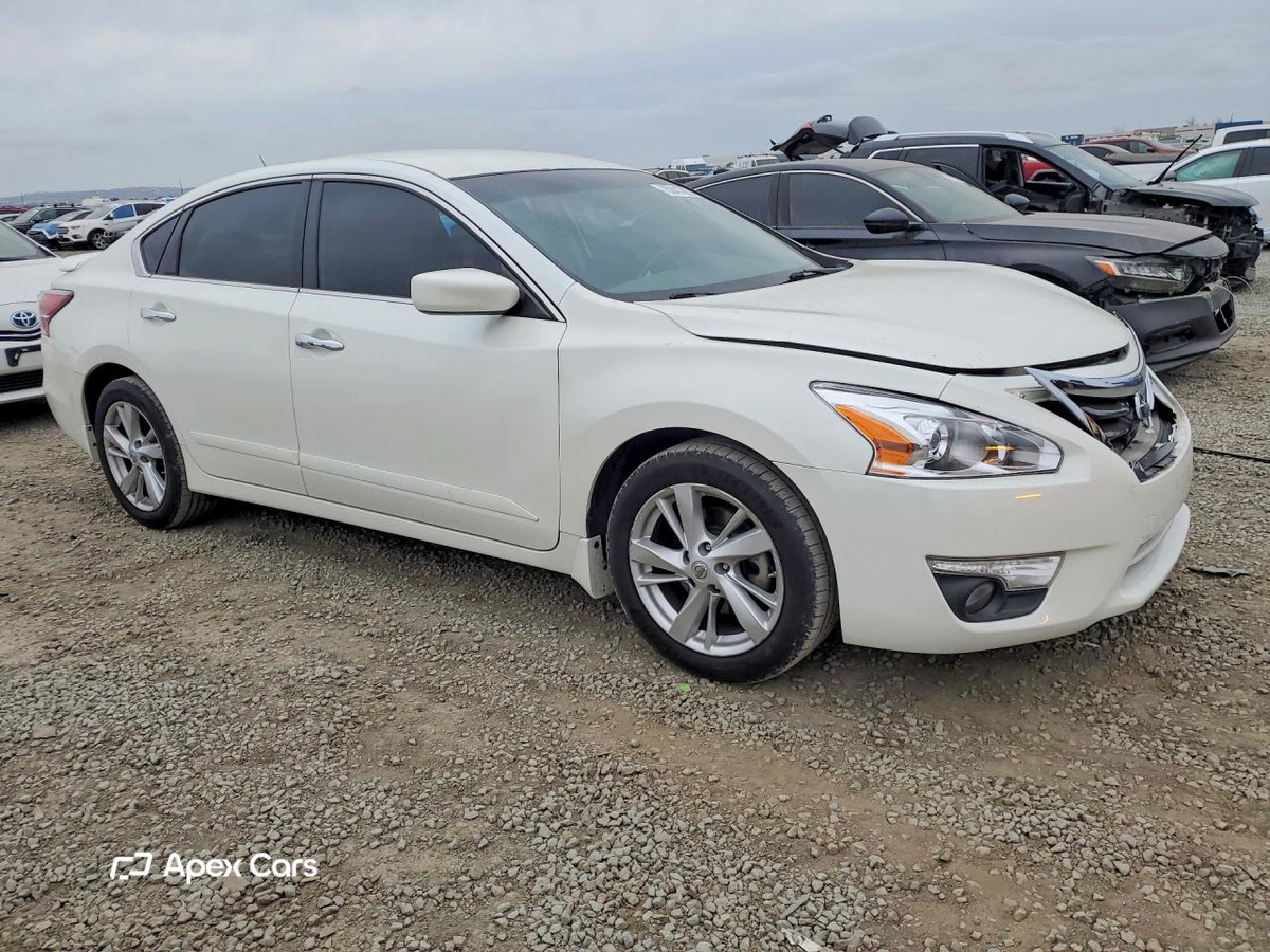 Nissan Altima 2015