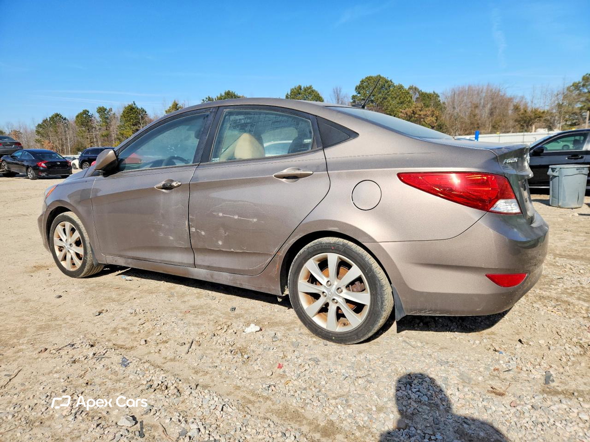 Hyundai Accent 2013