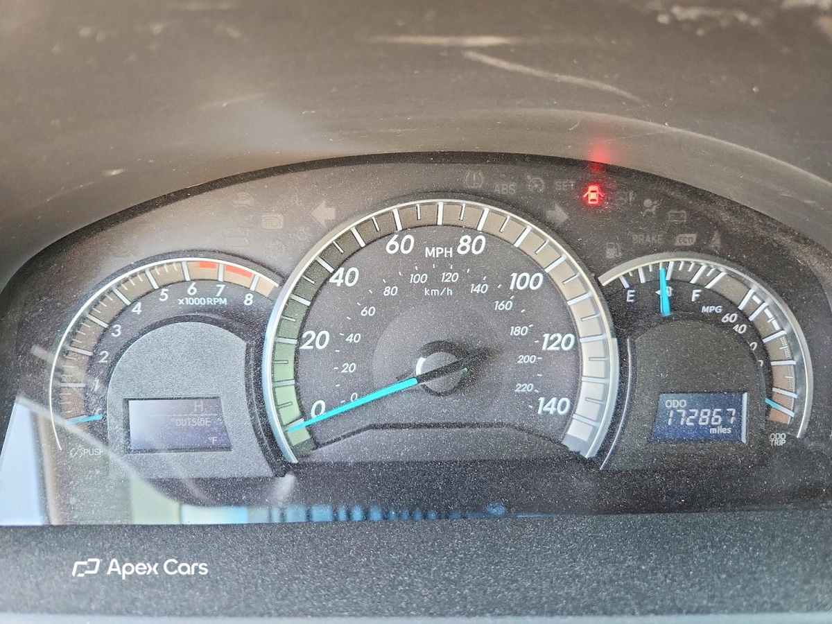 Toyota Camry 2012