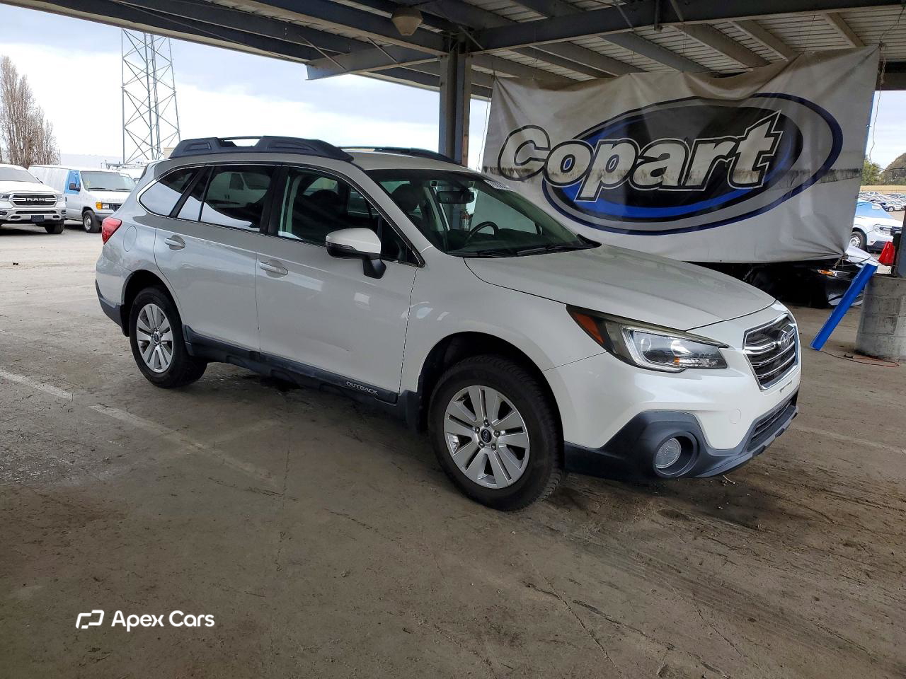 Subaru Outback 2018