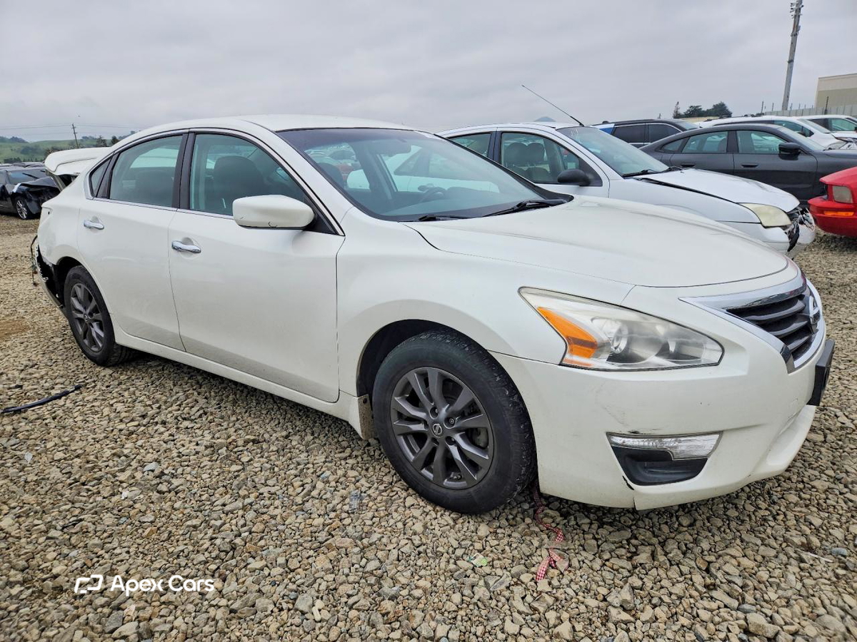 Nissan Altima 2015
