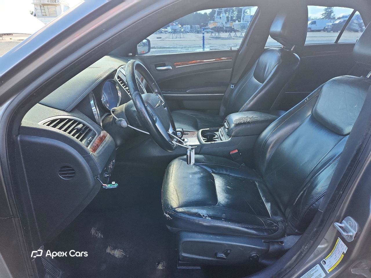 Chrysler 300 2012
