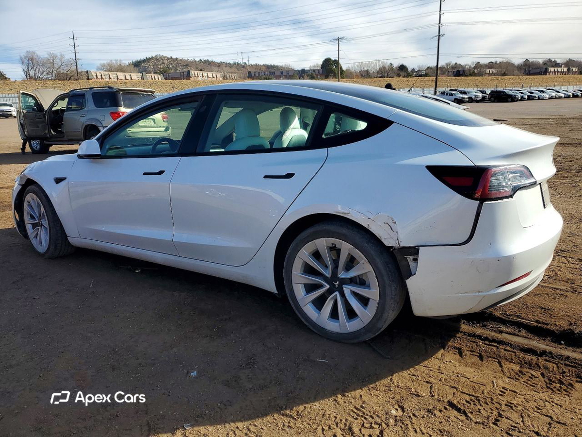 Tesla Model 3 2022