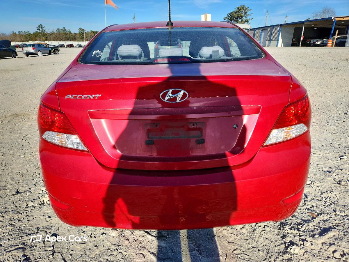 Hyundai Accent 2013