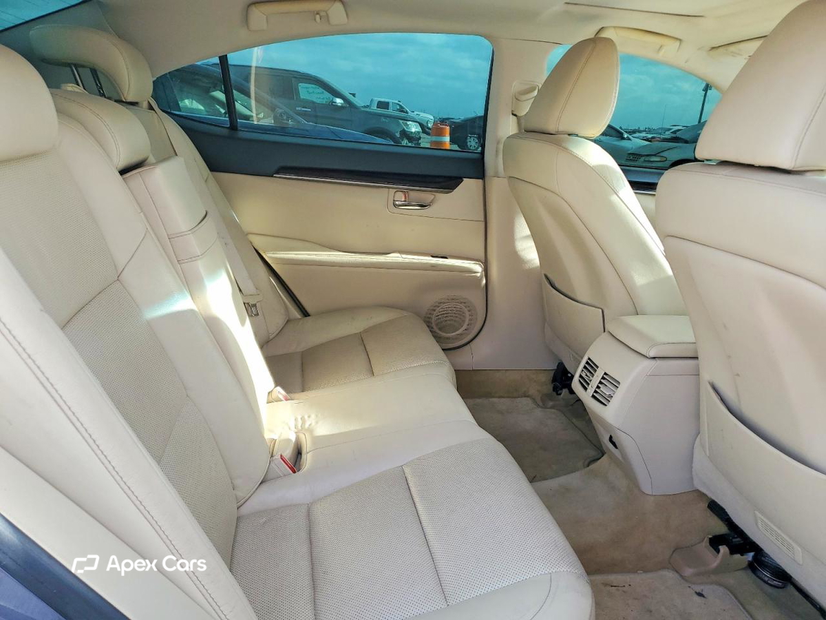 Lexus ES 2013