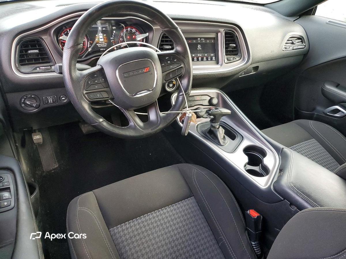 Dodge Challenger 2021