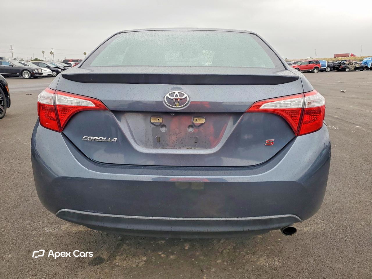 Toyota Corolla 2015