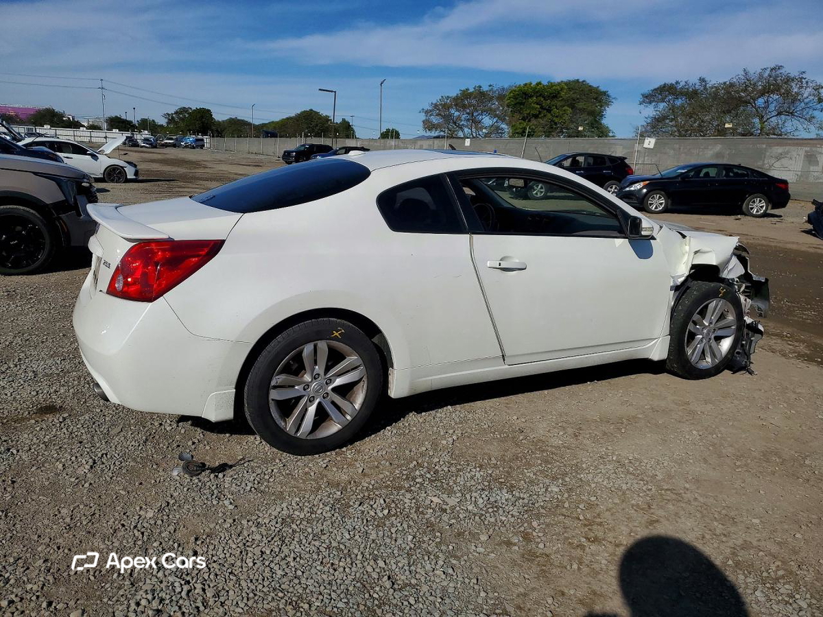Nissan Altima 2013